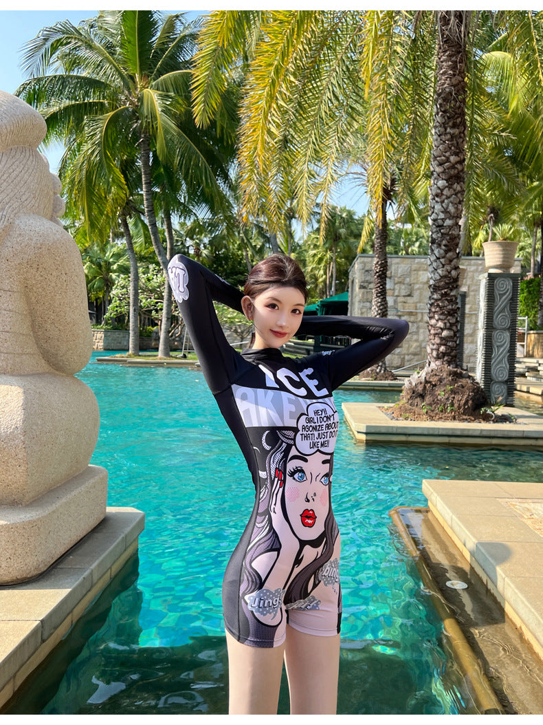 Bộ đồ bơi nữ dài tay liền thân quần đùi ILW - Đen Trắng